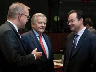 Όλι Ρεν: Ατυχείς οι δηλώσεις της Τρόικας 