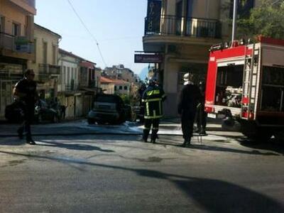 Πάτρα: "Λαμπάδιασε" Ι.Χ. εν κι...
