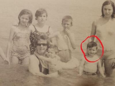 Ο τρίχρονος που βλέπετε έγινε ένα από τα...