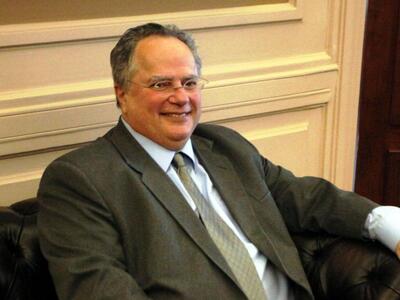 Κοτζιάς: «Η Ελλάδα είναι έτοιμη να προσφ...