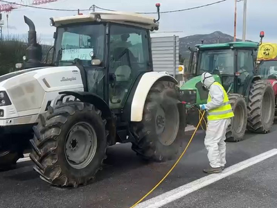 Αγρότες: Από απολύμανση τα τρακτέρ στις ...