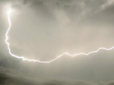 Κεραυνός χτύπησε ποδοσφαιριστή την ώρα π...