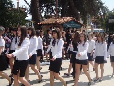 Ματαιώθηκε η παρέλαση στα Γιάννενα λόγω ...