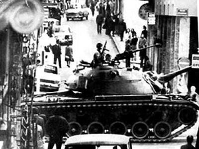 «Forbes»: «Ένα πραξικόπημα θα σώσει την Ελλάδα»!