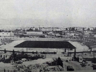 Το γήπεδο στου Ρέντη το 1973 (οι κερκίδε...