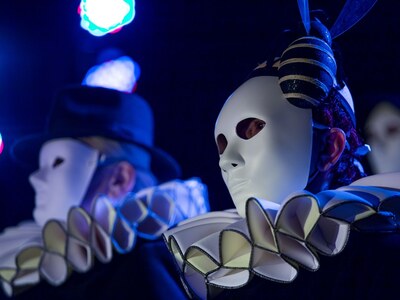 Βάλε τη μάσκα σου και πάμε...