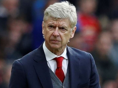 Επιστρέφει στους πάγκους ο Βενγκέρ