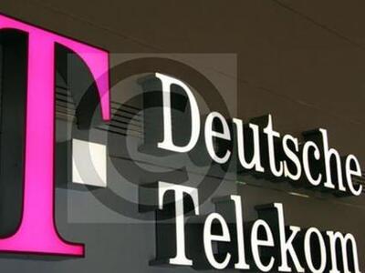 Η Deutsche Telecom ετοιμάζει 4.900 απολύσεις 