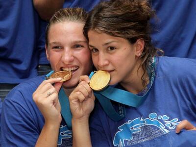  Επέστρεψαν τα «χρυσά» κορίτσια!Δείτε φω...