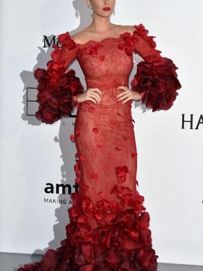 Σαν φλογερή σπανιόλα φάνταζε η Κέιτι Πέρ...