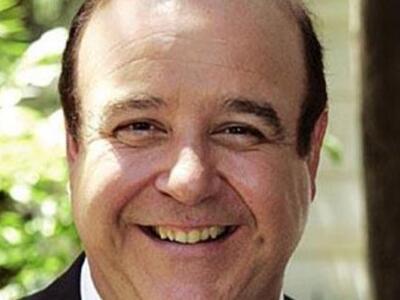 Ο Παύλος Χαϊκάλης υποδέχθηκε «γυμνός» τη Μέρκελ