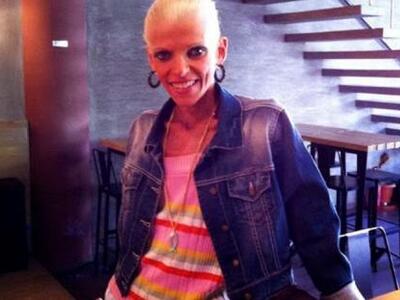 Η Νανά Καραγιάννη κερδίζει το στοίχημα γ...