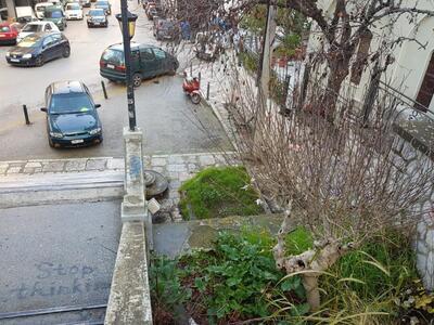 Παραμένει παρά τις...αντιδράσεις το &quo...