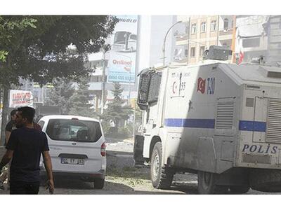 Τουρκία: Παγιδευμένο αυτοκίνητο εξερράγη...