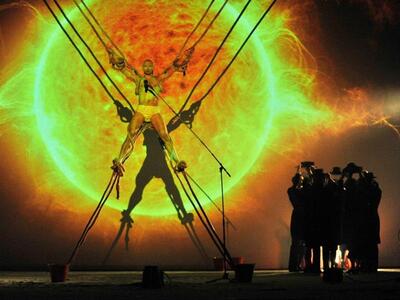 Ο Γιαν Φαμπρ επιστρέφει στο Παλλάς με το...