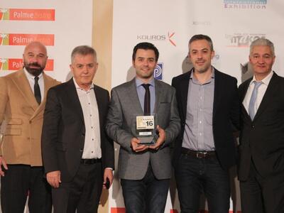 Αριστερά προς δεξιά: Νίκος Κασιμάτης (Γε...