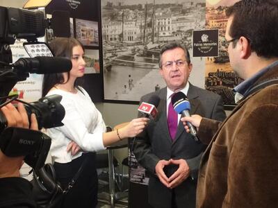 Νίκος Νικολόπουλος: Το κόμμα των νοικοκυ...