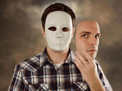 Πάτρα: Διάλεξη της Βάσως Σακελλάρη για τ...