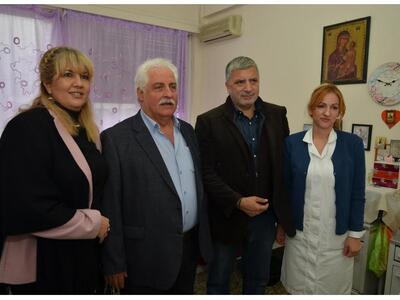 Πάτρα:Επίσκεψη Πατούλη στο Άσυλο Ανιάτων...