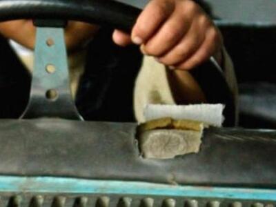 10χρονος πιάστηκε να οδηγεί Ι.Χ. και ισχ...