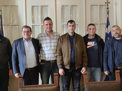 Εθιμοτυπική επίσκεψη στον Δήμαρχο Πατρέω...