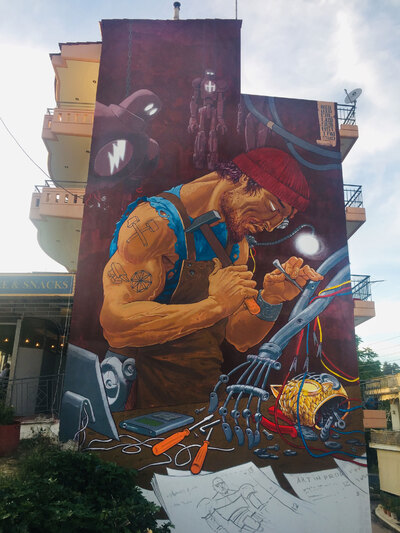 a Squid called Sebastian, Παντοκράτορος ...