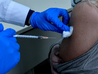 Υποχρεωτικός εμβολιασμός: Τελευταία ημέρ...
