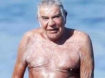 Στην Κεφαλονιά ο Καβάλι με την 26χρονη σ...