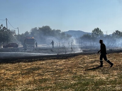 Επικίνδυνη φωτιά στο Αγρίνιο – Απειλήθηκ...