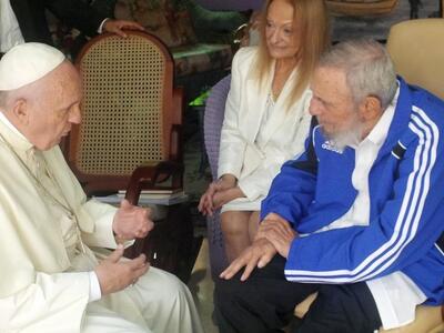 Δείτε βίντεο από την ιστορική συνάντηση ...