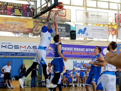 Έσπασε όλα τα ρεκόρ ο Ιωνικός του Νίκου ...