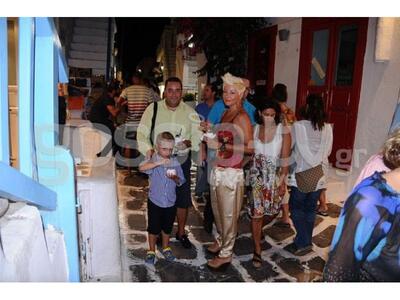 Τι να κάνει άραγε η Άννα Μαρία Λογοθέτη;...