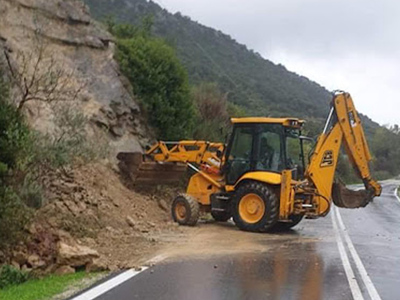 H κακοκαιρία χτυπά Μεσολόγγι και Ναύπακτο- Απομακρύνθηκαν πάνω από 150 άτομα από τα σπίτια τους- ΦΩΤΟ