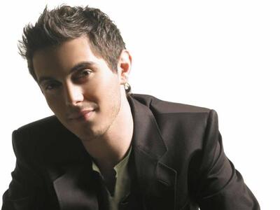 Υποψήφιος δημοτικός σύμβουλος με τον Γ. ...