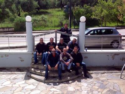 Πάτρα:Τέσσερις κολλητοί φίλοι ετοιμάζουν...