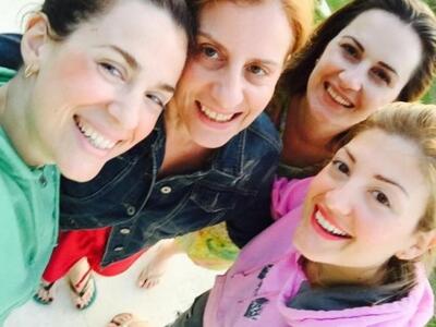 Δείτε φωτογραφίες από το bachelor party ...