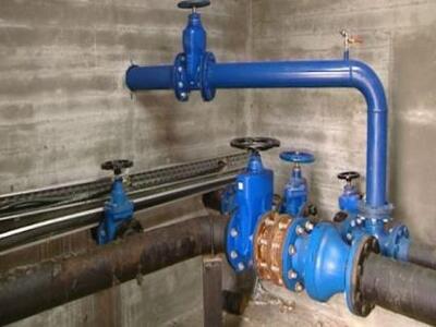 Έκανε ζημιά ... για να κλέψει το χαλκό, ...