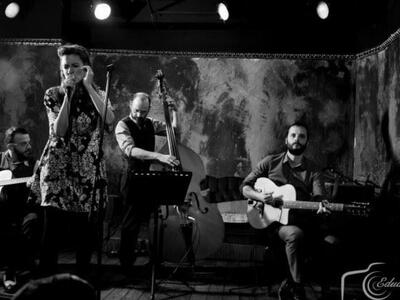 Οι Manouchedrome Trio & Dimitra Side...