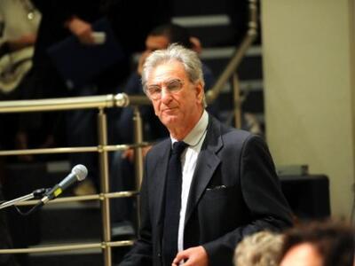 Στο "Ποτάμι" και επισήμως ο αν...