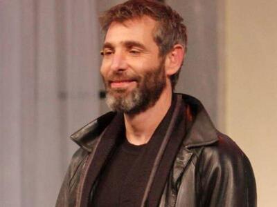 Θ. Αθερίδης: Το κράτος έπρεπε να απαγορε...