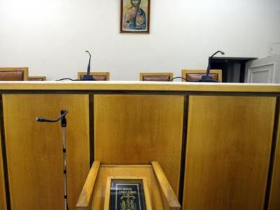 Πάτρα: Αναβλήθηκε η δίκη του γιατρού που...