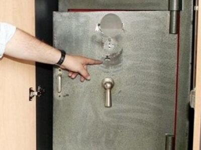 17.000 ευρώ σε μετρητά & κοσμήματα α...