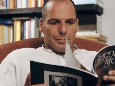 Βαρουφάκης: Προς αποχώρηση από την τρόικα το ΔΝΤ
