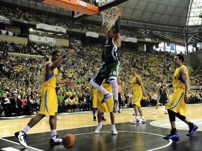 Ο ισπανικός Τύπος υποκλίθηκε στον Παναθηναϊκό