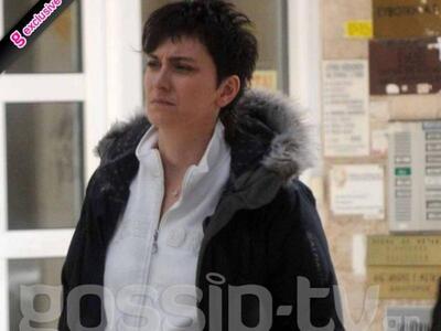 H Ηρώ βόλτα με το γιο της στη Γλυφάδα 