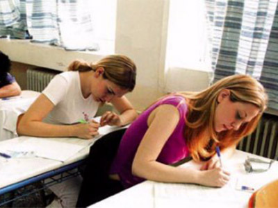 Στις 14 Μαΐου ξεκινούν οι πανελλαδικές εξετάσεις