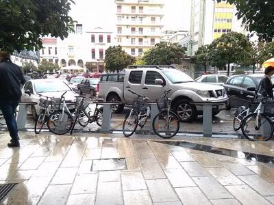 Πάτρα: Τους "βόλεψε" ο βροχερό...