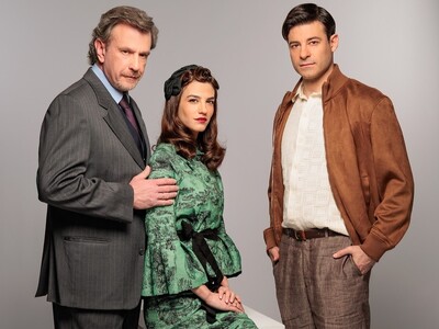 Το Σπίτι Δίπλα Στο Ποτάμι: Παντούση, Στα...