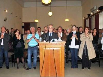 Δημαράς: Όμοιος ομοίω αεί πελάζει κ. Κατσικόπουλε