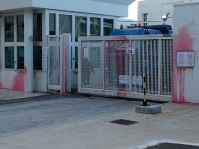 Δέκα προσαγωγές και δύο συλλήψεις για τη...